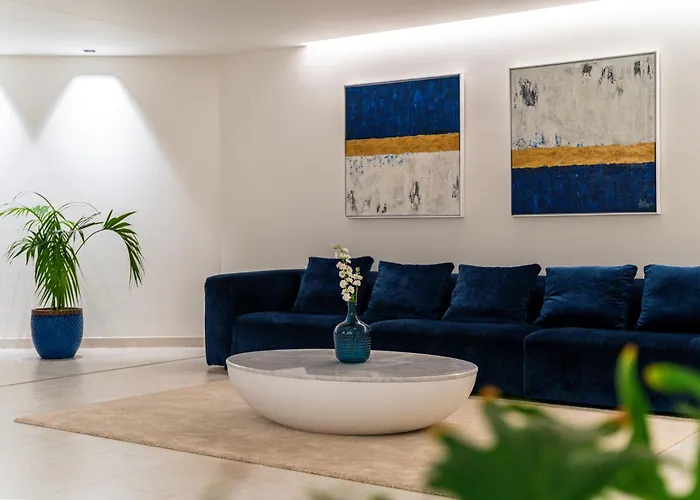 Royal Marina Boutique - Adults Only